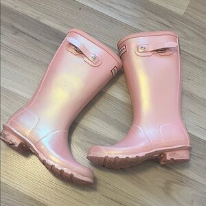 Hunter Iridescent Pink Boots